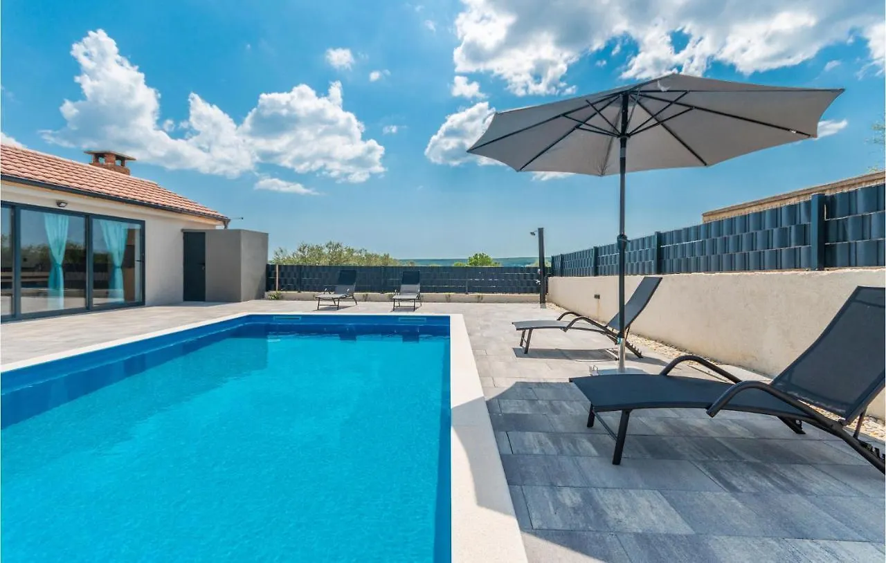 2 Bedroom Awesome Home In Sveti Fiilip I Jakov Sveti Filip i Jakov Kroatien