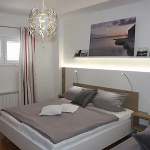  Apartment Agatha